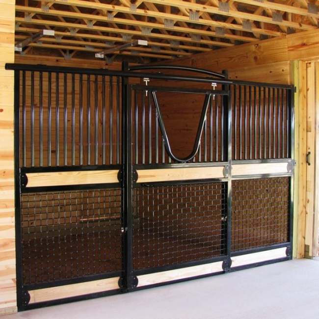 Farm Outdoor Portable Horse Stall Panels , 2200mm Height Horse Stable Gates