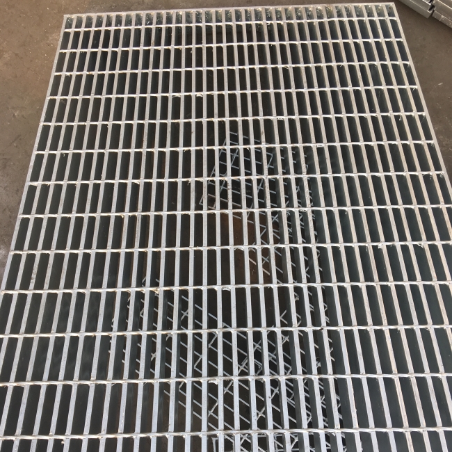 Round Bar Custom Stainless Steel Grill Grates , Pressure Welded Open