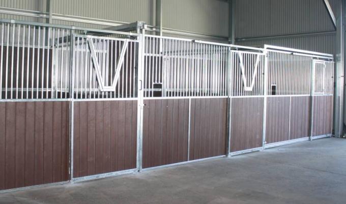 Fully Galvanized Luxury Horse Stall Fronts With Feeders And Windows