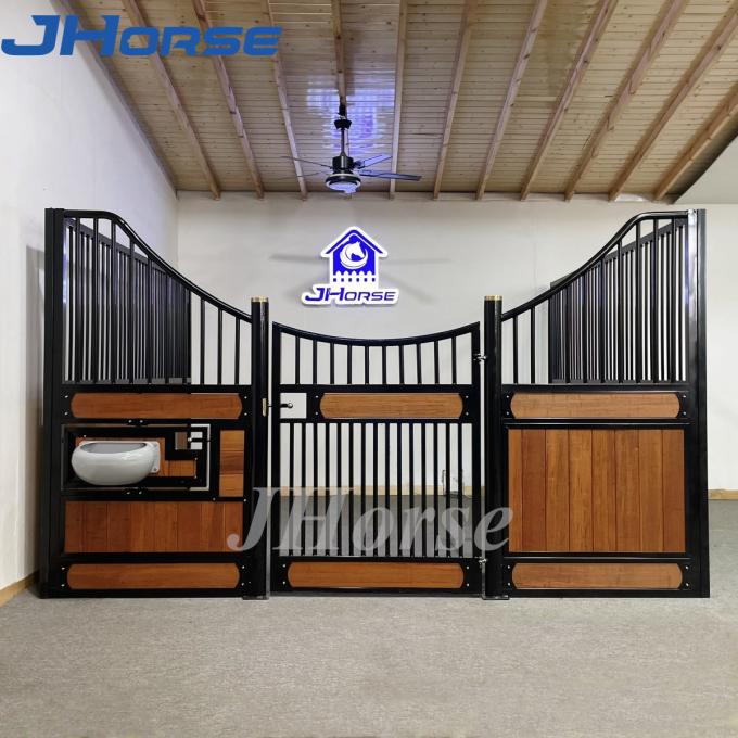 Custom Size 4x2.2m European Horse Stalls Bamboo Indoor Horse Arena Panels