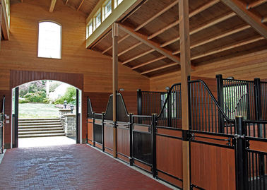Black Powder Coating Modular Horse Stalls , Bamboo Infill Premade Horse Stalls