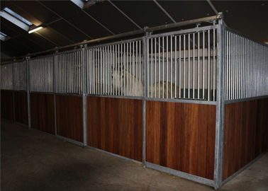 Durable Commercial Grade Metal Barn Buildings For Horse 4.0 x 2.2m