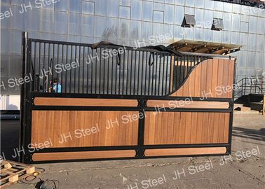 ISO9001 Horse Stall Building Stables For Horses With Feeders And Accessories