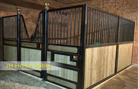 Luxury Portable Horse Stable Box Kits Infilled Pine or Bamboo