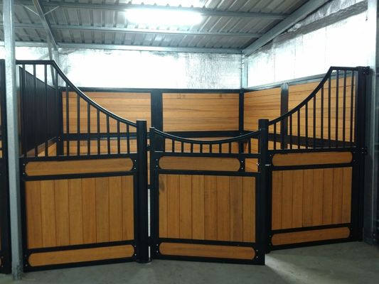 Front Door Prefabricated Building Material Portable Horse Stall Panels Infilled Bamboo