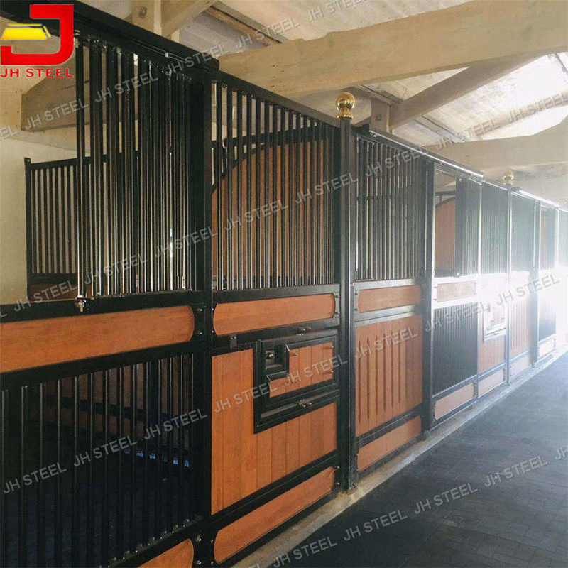 Sliding Gate Hot Dipped Galvanized Prefab Horse Stalls 3m 3.5m