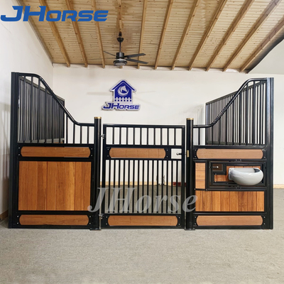 Bottom Steel Bars 12ft Mesh Horse Stall Fronts Plastic Powder Coating