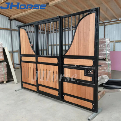 Sliding Gate Hot Dipped Galvanized Prefab Horse Stalls 3m 3.5m