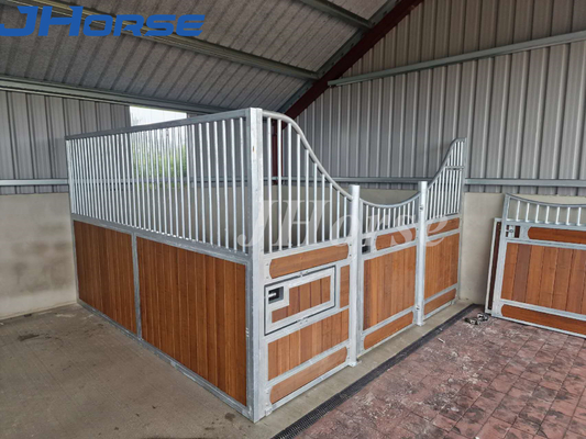Steel Frame Horse Stall Fronts Swing Doors Durable Customized Style Bamboo