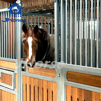 European Horse Stable Fronts Panels Steel Wood Weatherproof Powder Coated Galvanized Stall European Horse Stalls
