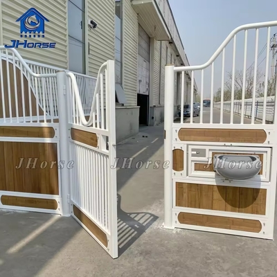 Practical Horse Stable / Horse Stall Easy to Install Strong and Beautiful Welded Weave for Farms