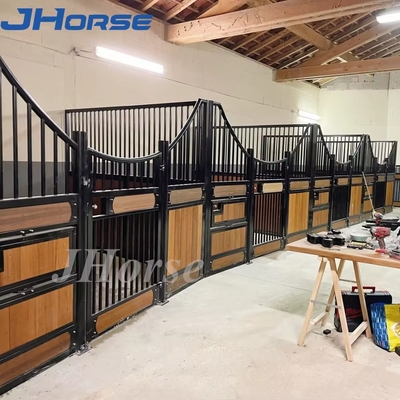 Customized Strength Beautiful Stable Wooden Stall Fronts With Swing Door Or Sliding Door For Farms