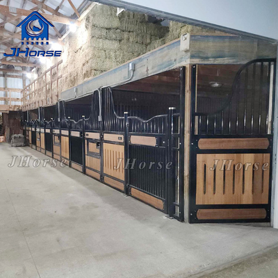 Beautiful Practical Horse Stall Easy To Install With High Strength Swing Door Or Sliding Door